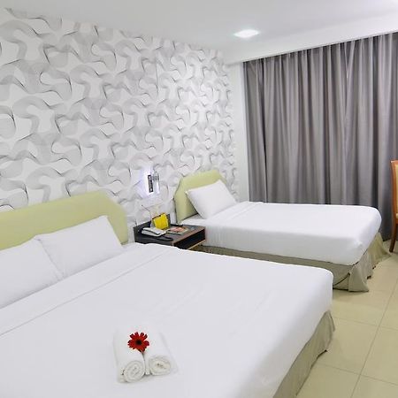 Hotel Avenue Kuantan Phòng bức ảnh