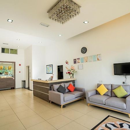 Hotel Avenue Kuantan Ngoại thất bức ảnh