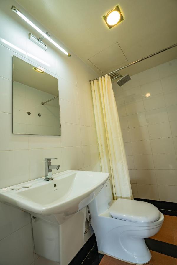 Hotel Avenue Kuantan Ngoại thất bức ảnh