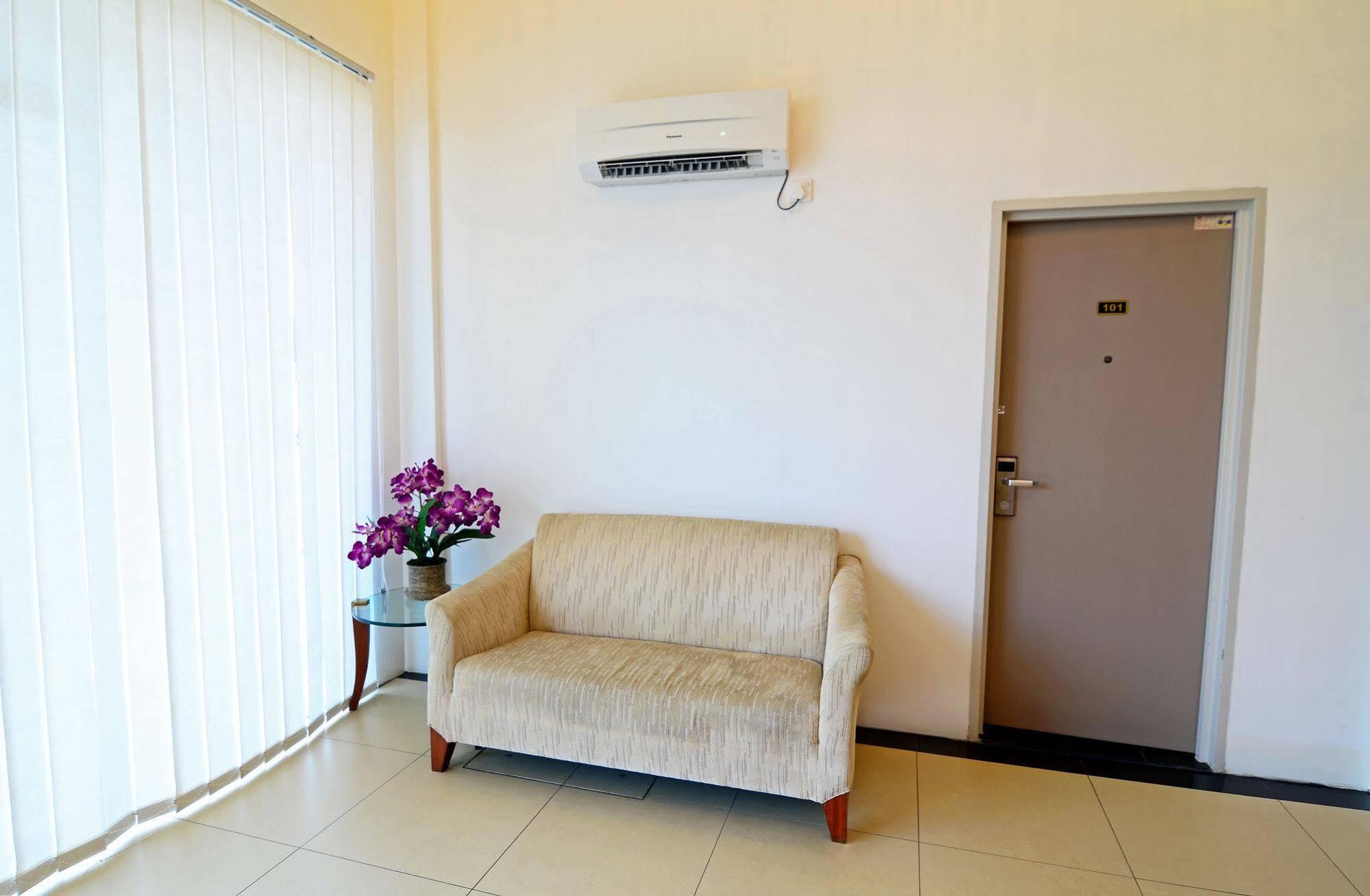 Hotel Avenue Kuantan Ngoại thất bức ảnh