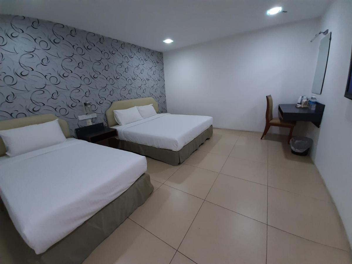 Hotel Avenue Kuantan Ngoại thất bức ảnh