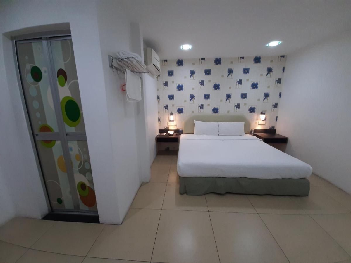 Hotel Avenue Kuantan Ngoại thất bức ảnh